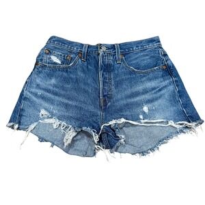 Levis 501 Original High Rise Denim‎ Shorts Medium Wash Distressed Raw Hem Sz 27